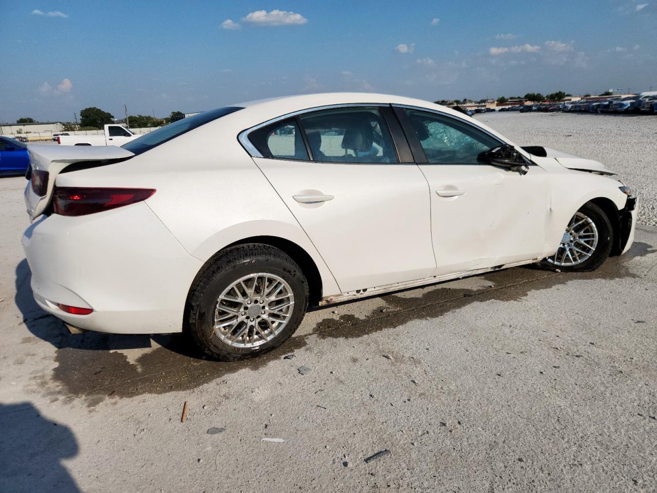 2021 MAZDA 3