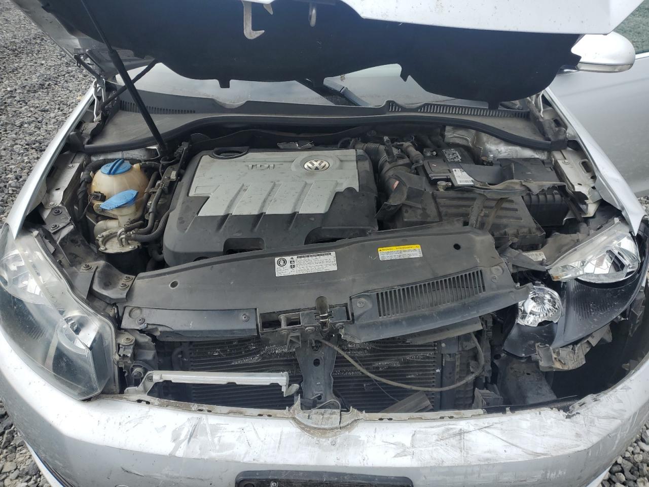 2014 VOLKSWAGEN JETTA