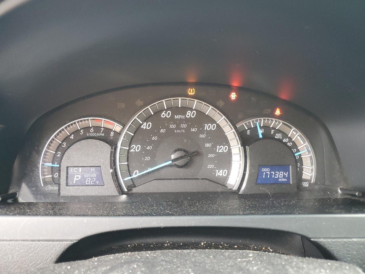2014 TOYOTA CAMRY