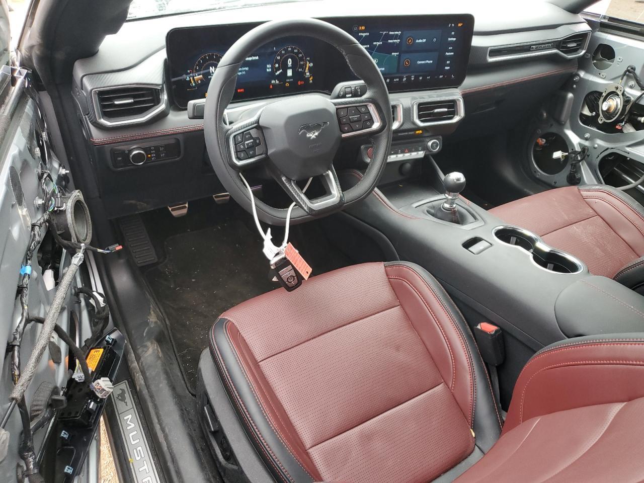 2025 FORD MUSTANG