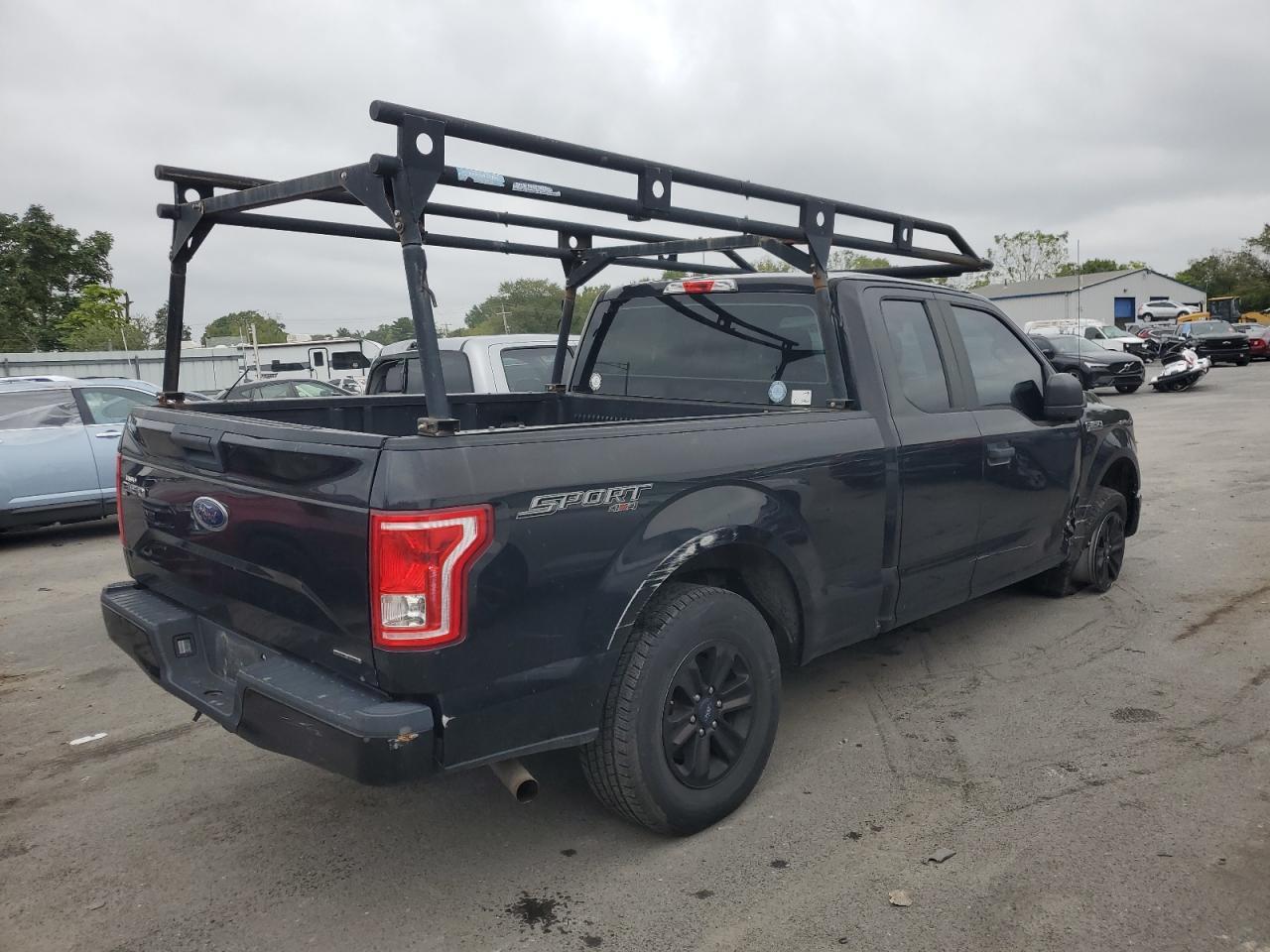 2015 FORD F-150