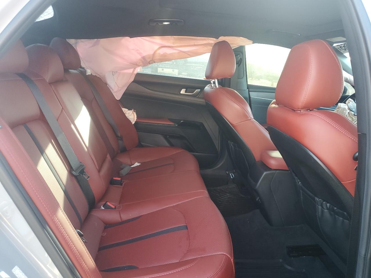 2023 KIA K5