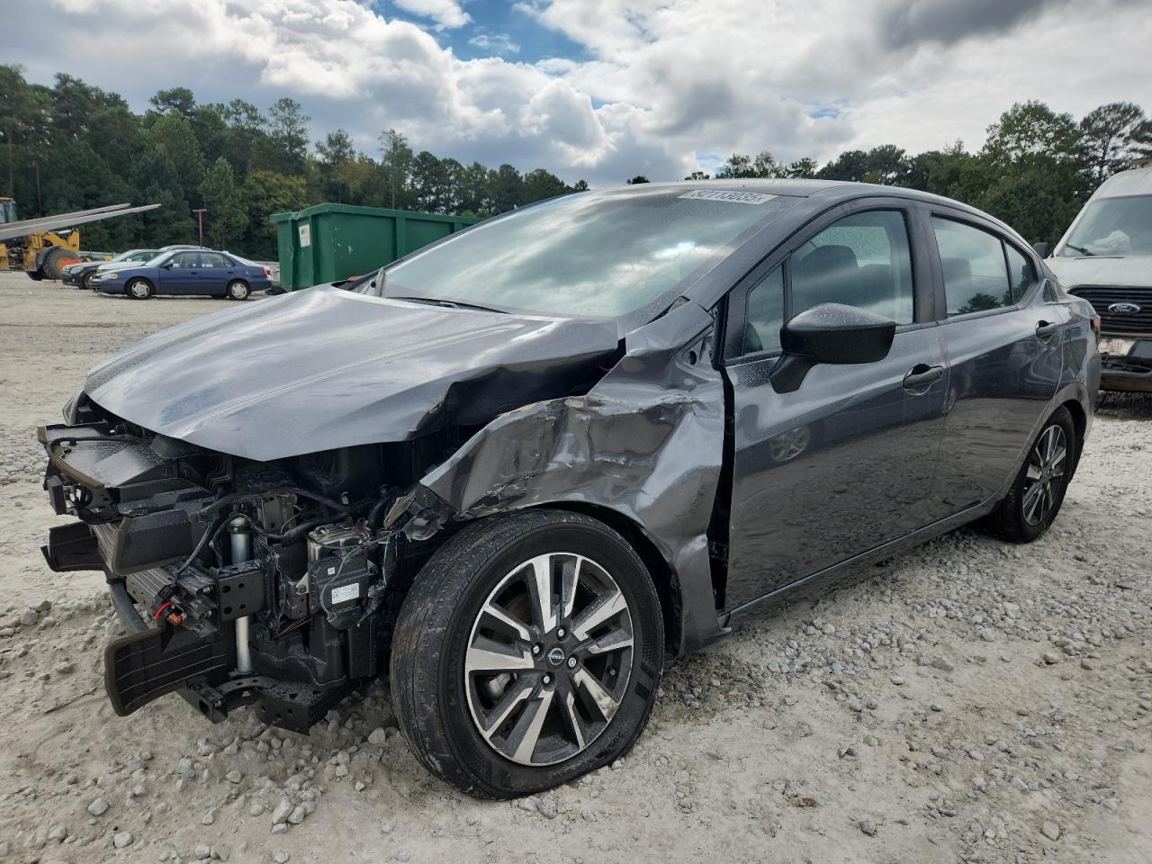 2024 NISSAN VERSA