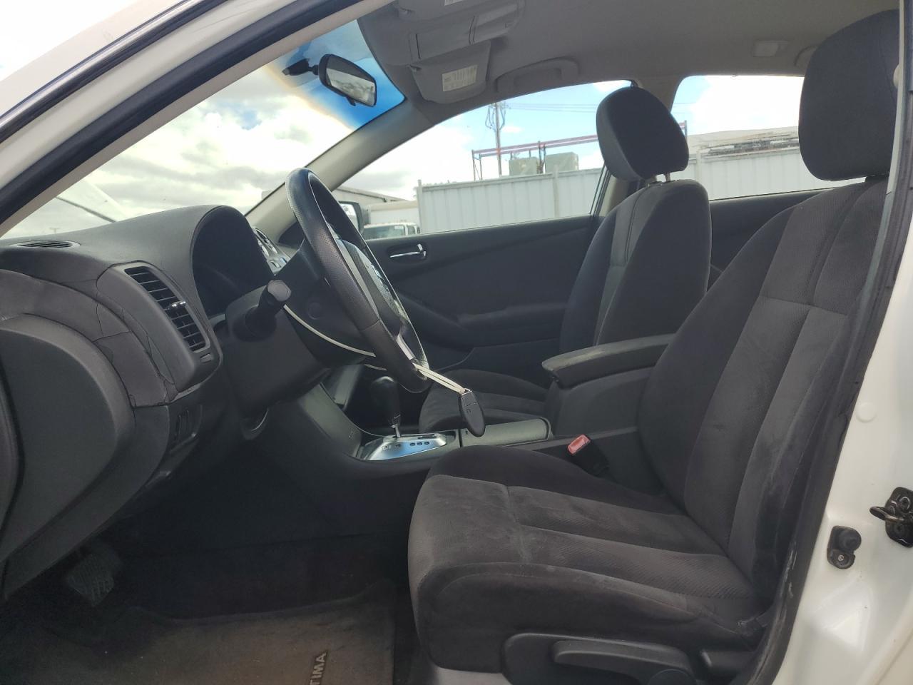2009 NISSAN ALTIMA