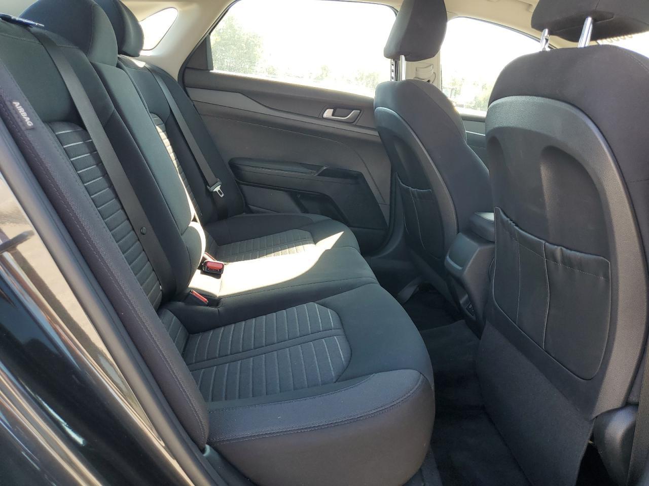 2025 KIA K5