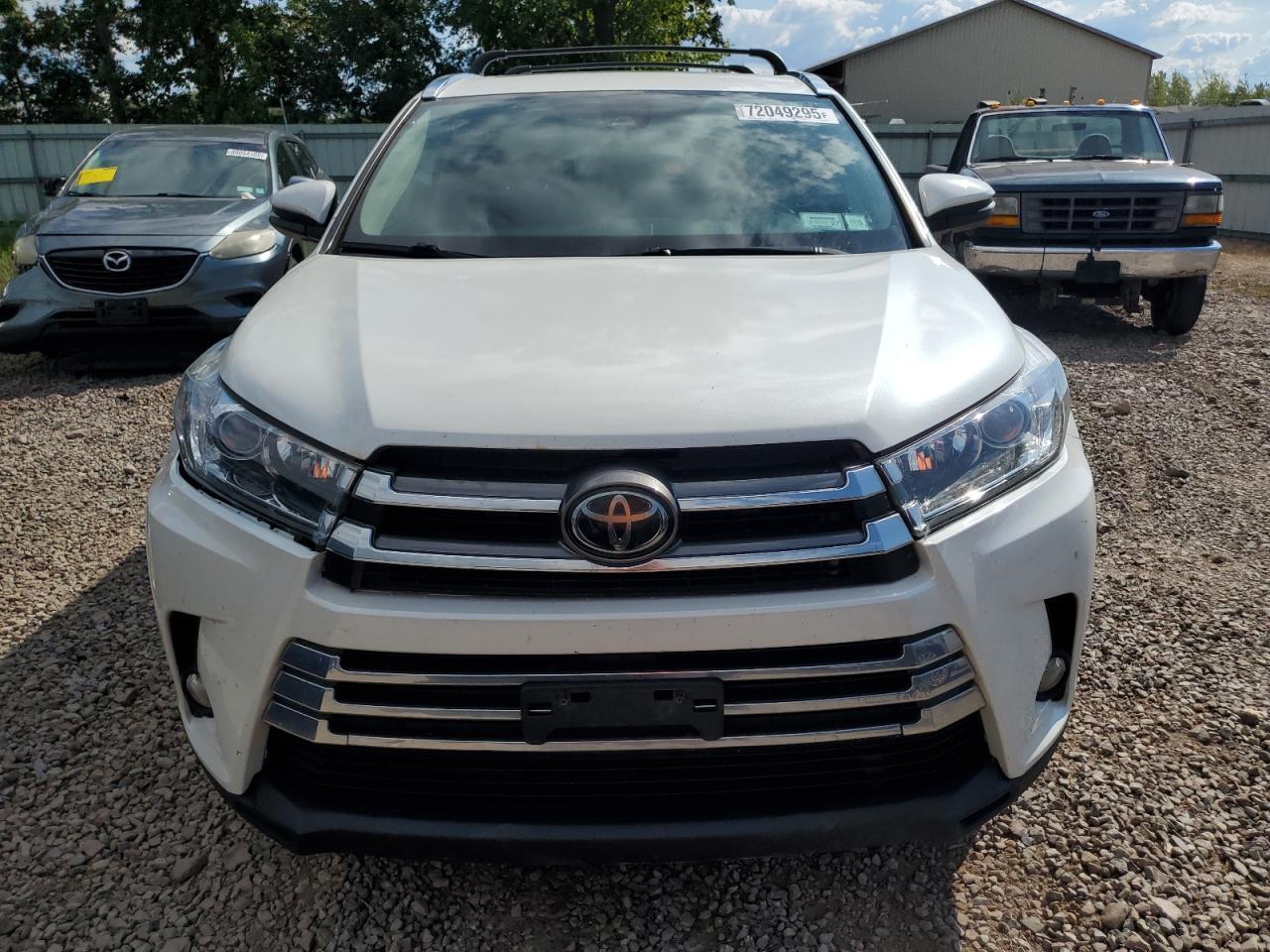 2018 TOYOTA HIGHLANDER