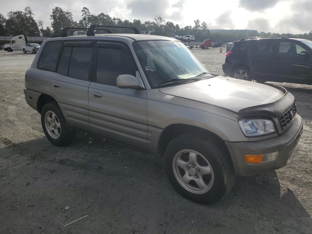 1999 TOYOTA RAV4