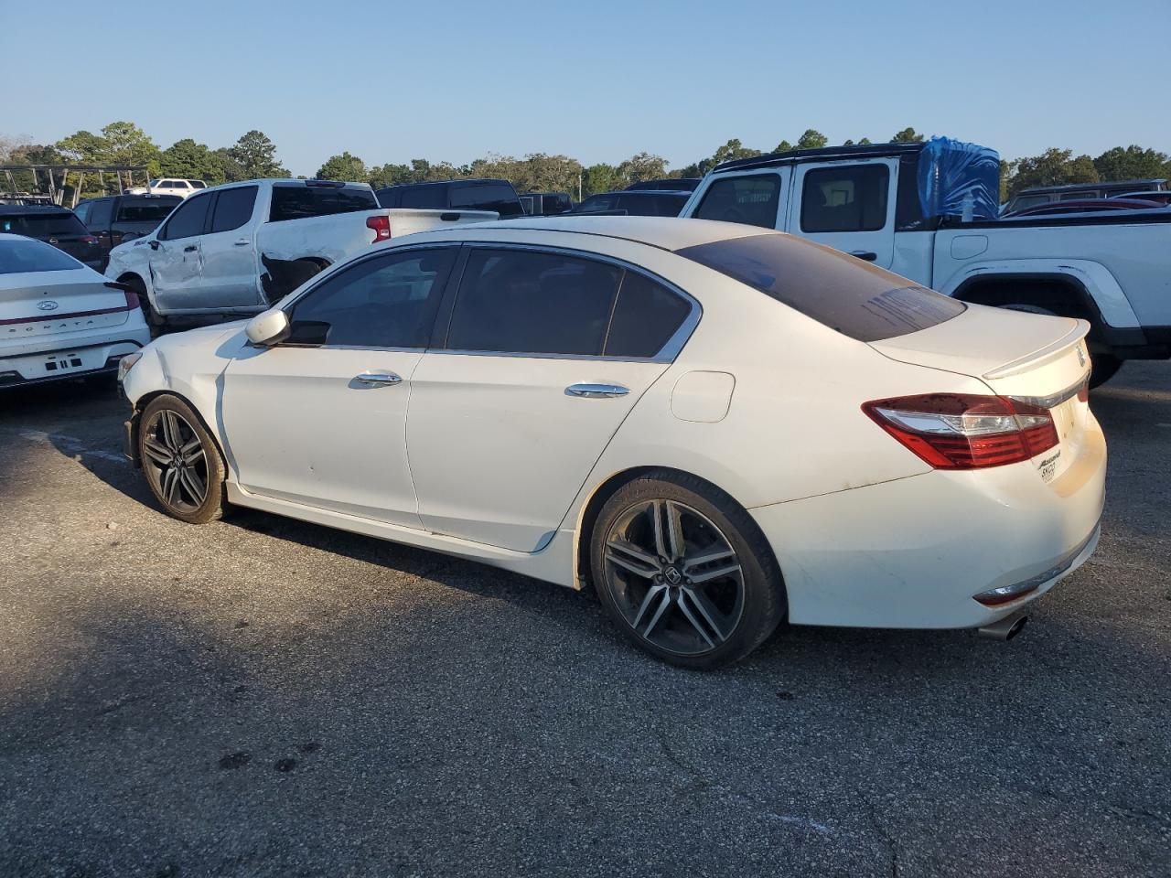 2016 HONDA ACCORD