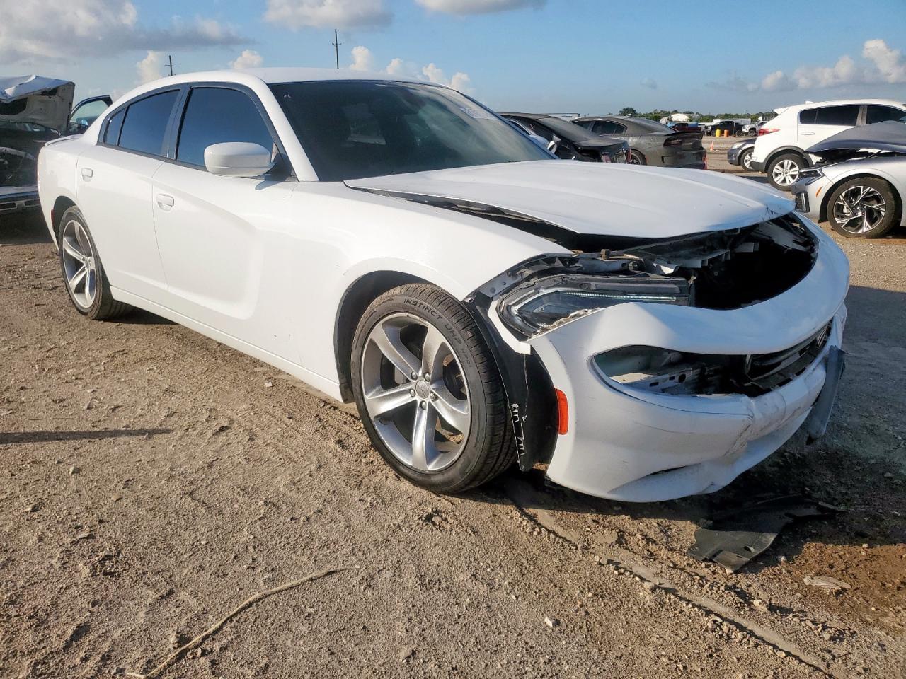 2015 DODGE CHARGER