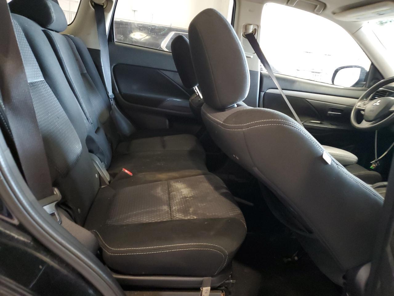 2018 MITSUBISHI outlander