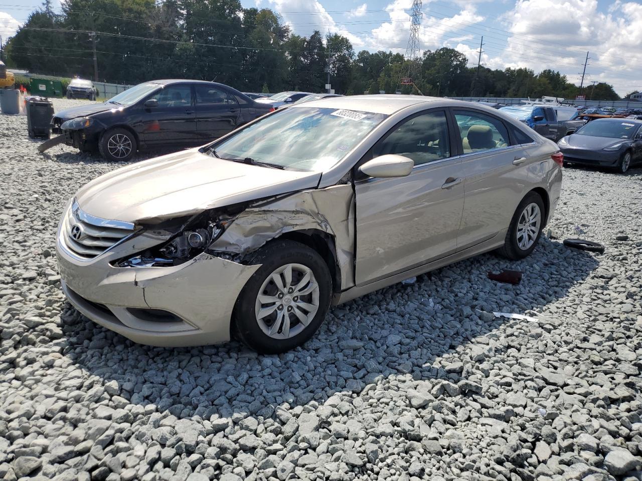 2011 HYUNDAI SONATA