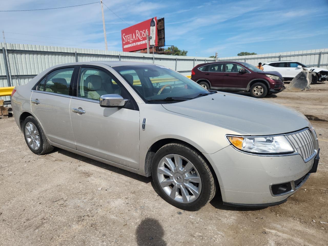 2010 LINCOLN MKZ