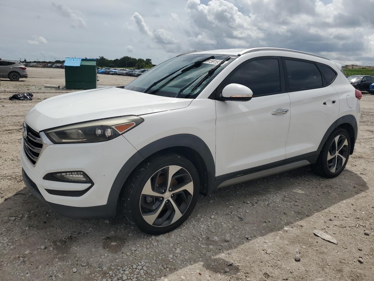 2017 HYUNDAI TUCSON