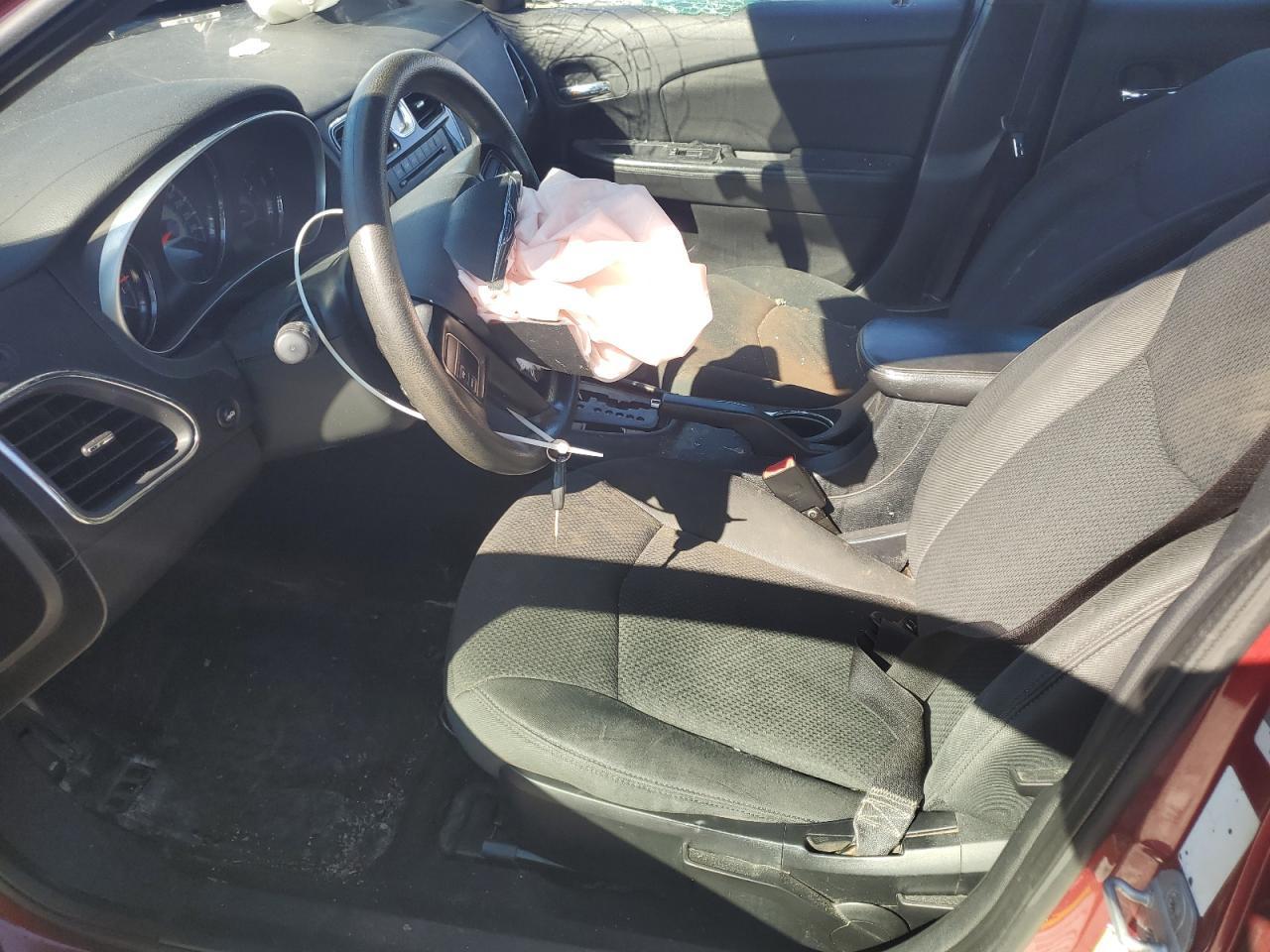 2011 CHRYSLER 200