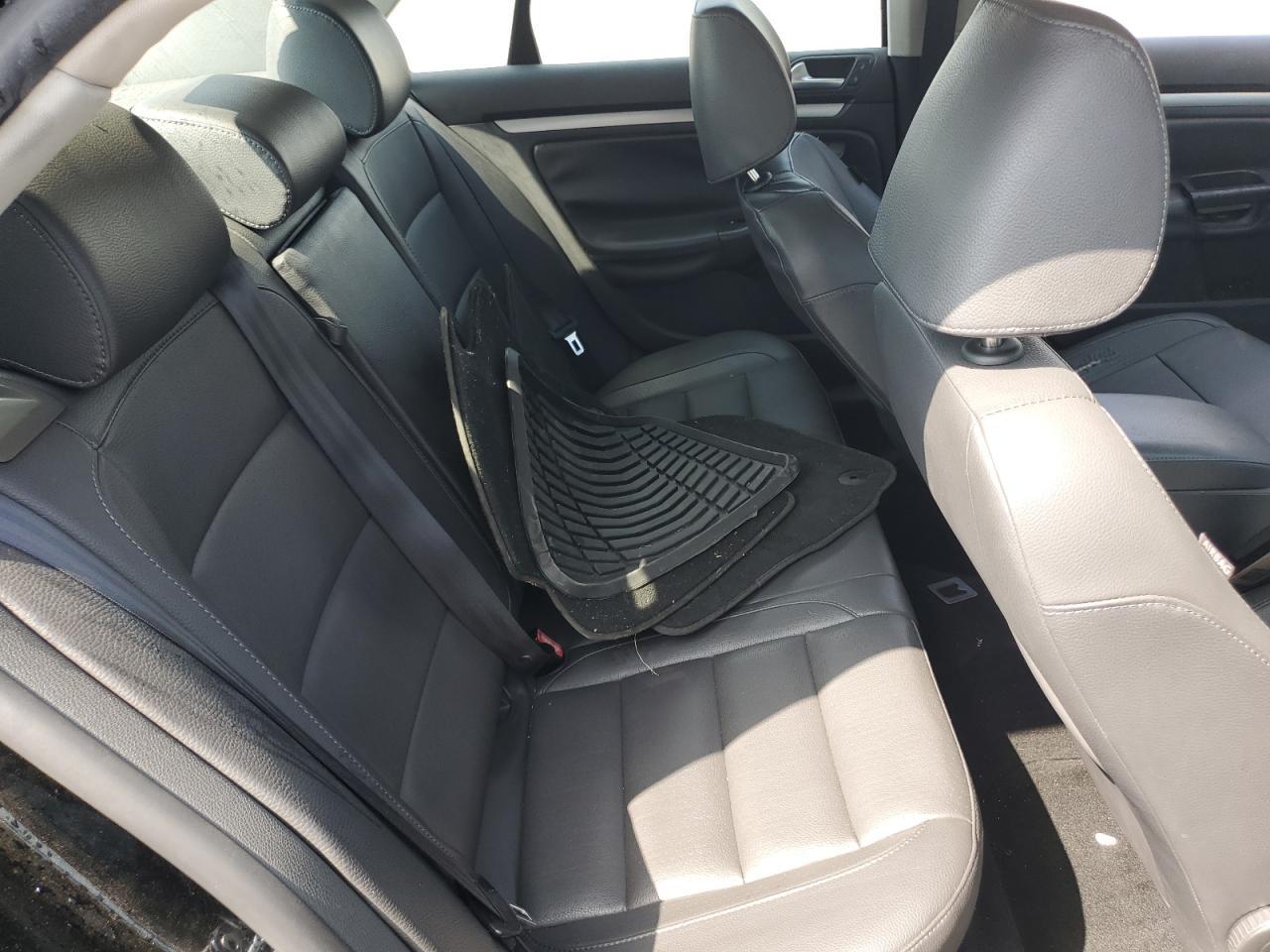 2009 VOLKSWAGEN JETTA