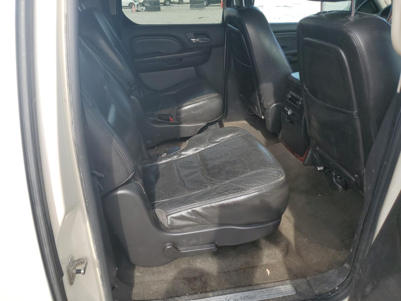 2007 CADILLAC Escalade ESV