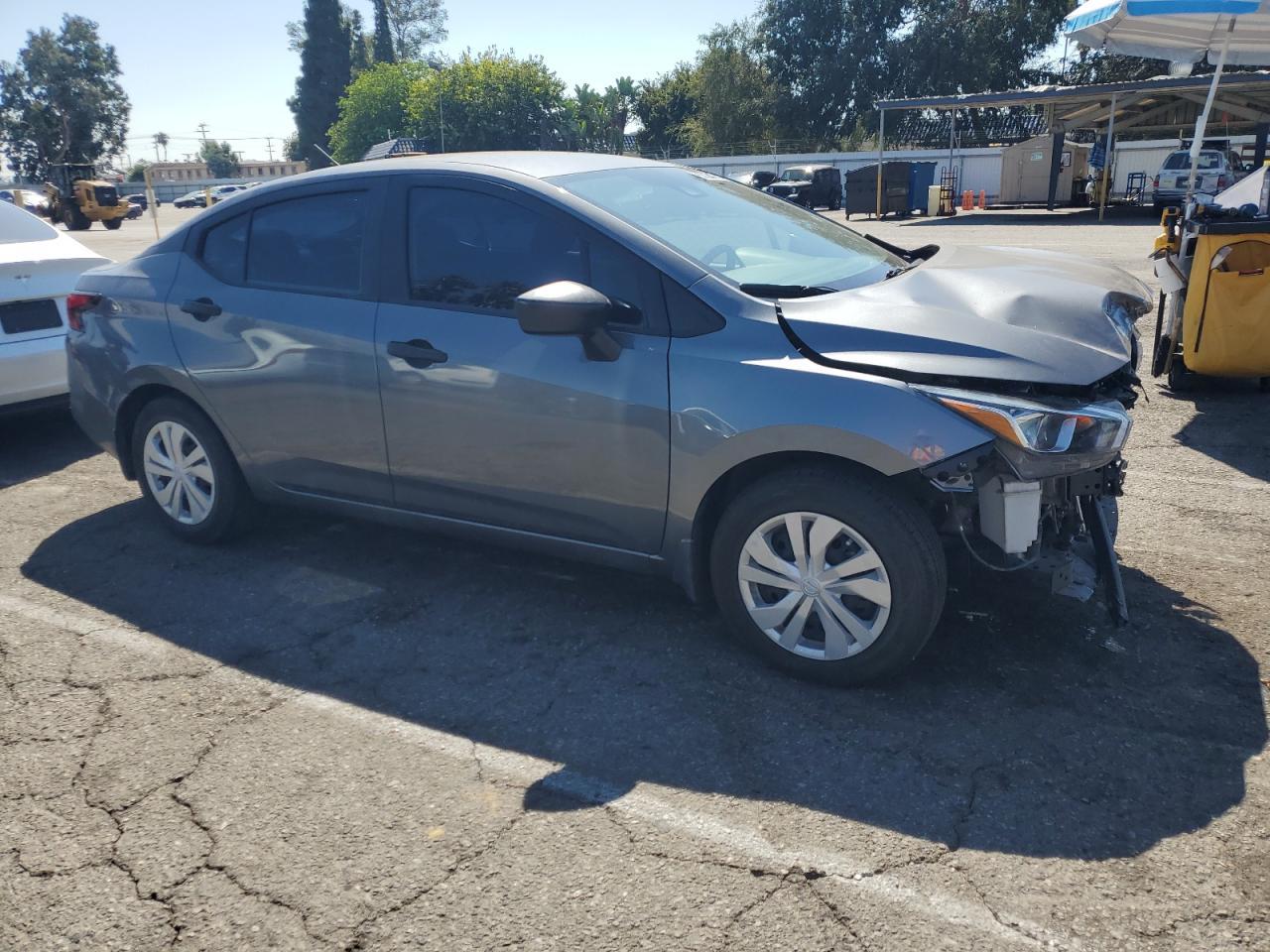 2021 NISSAN VERSA
