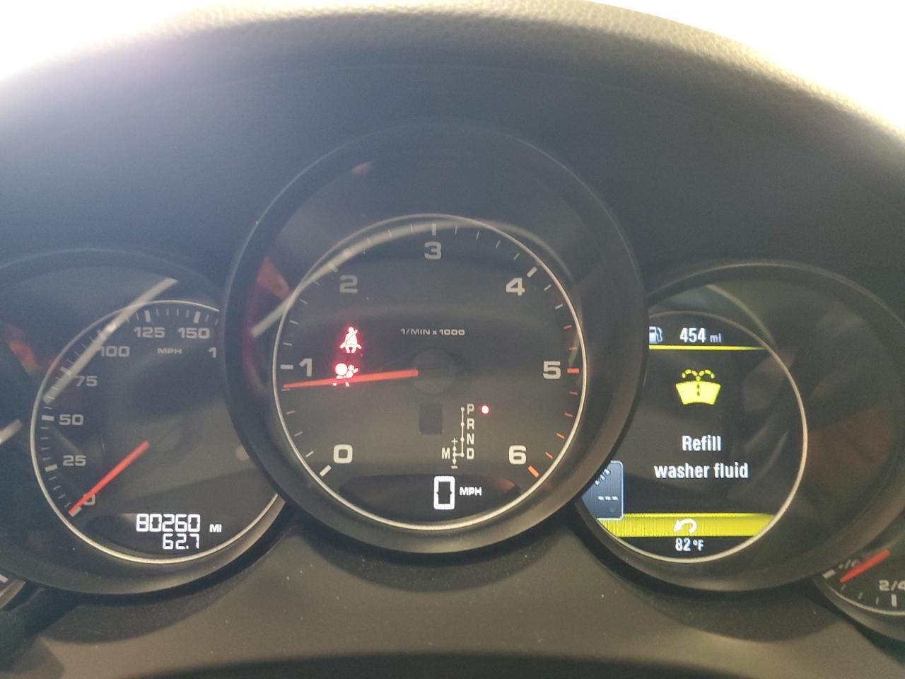 2014 PORSCHE CAYENNE