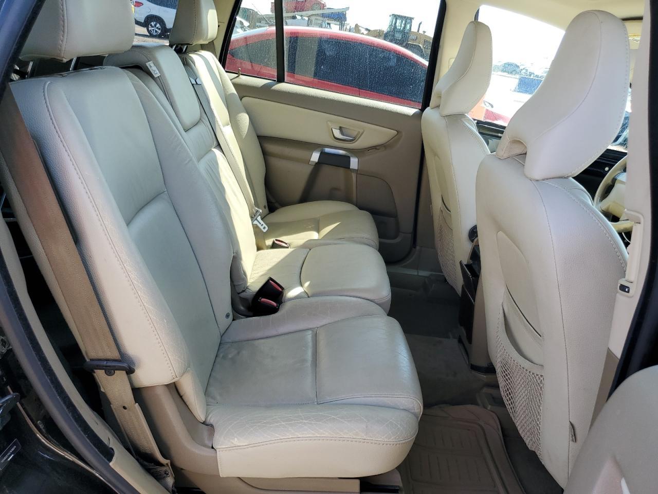 2012 VOLVO XC90