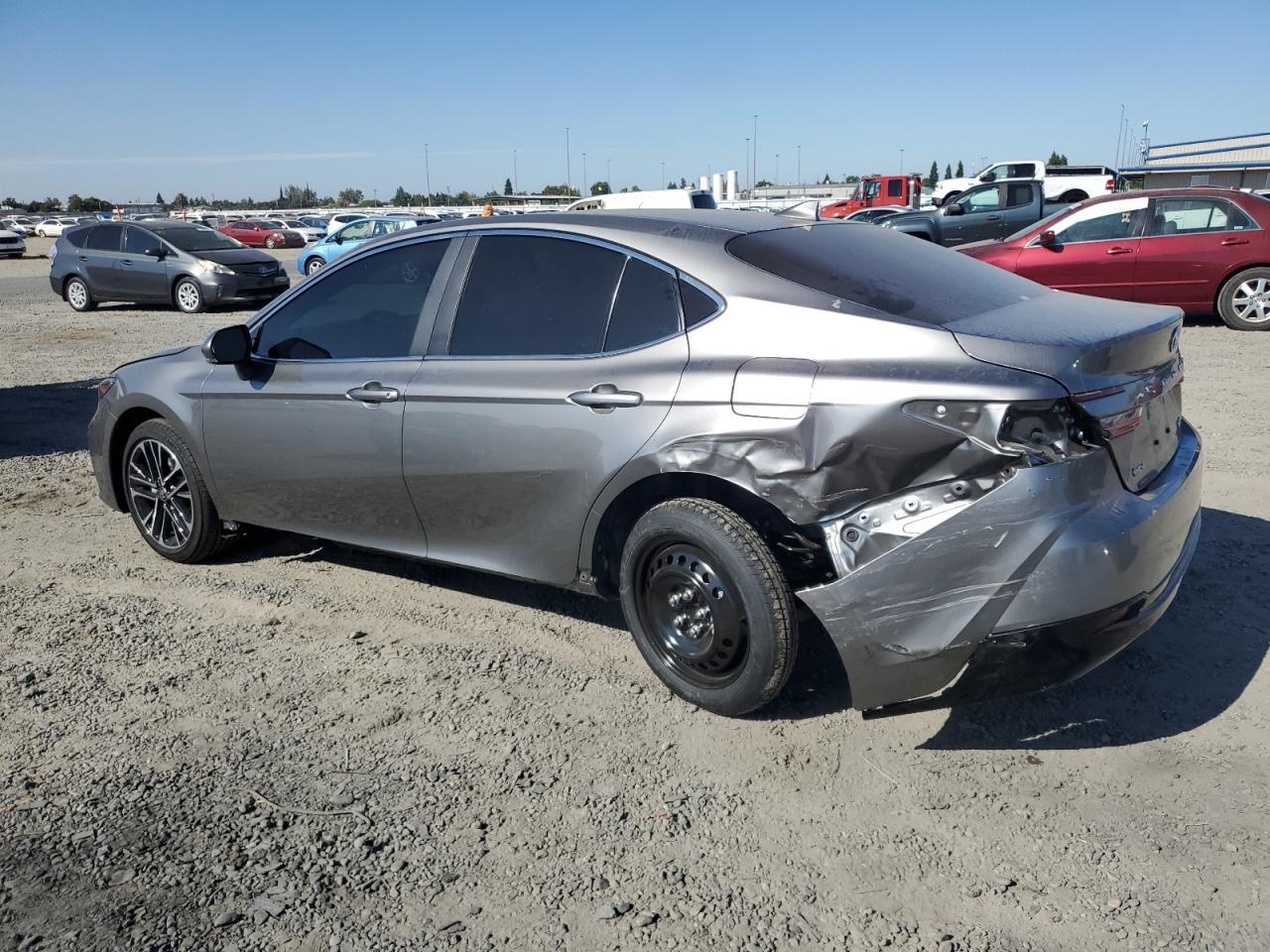 2025 TOYOTA CAMRY