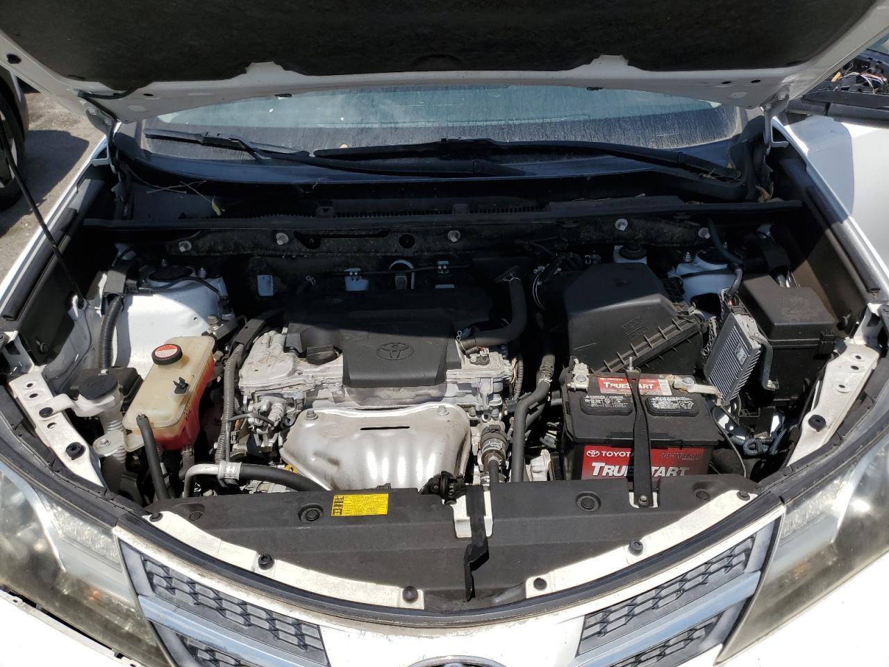 2014 TOYOTA RAV4