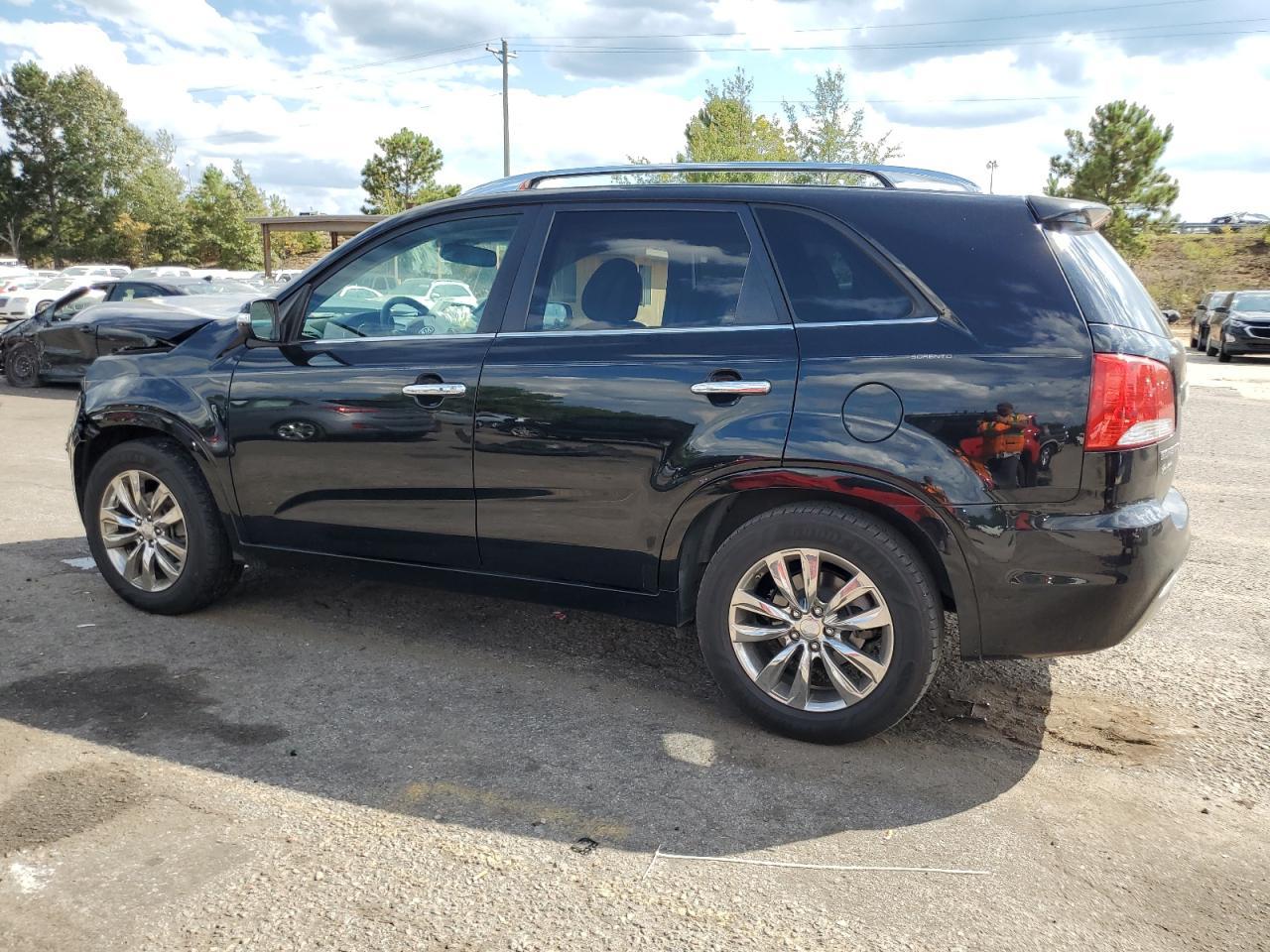 2011 KIA SORENTO