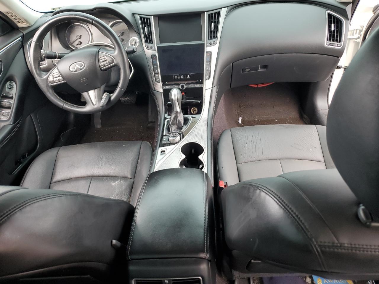 2017 INFINITI Q50