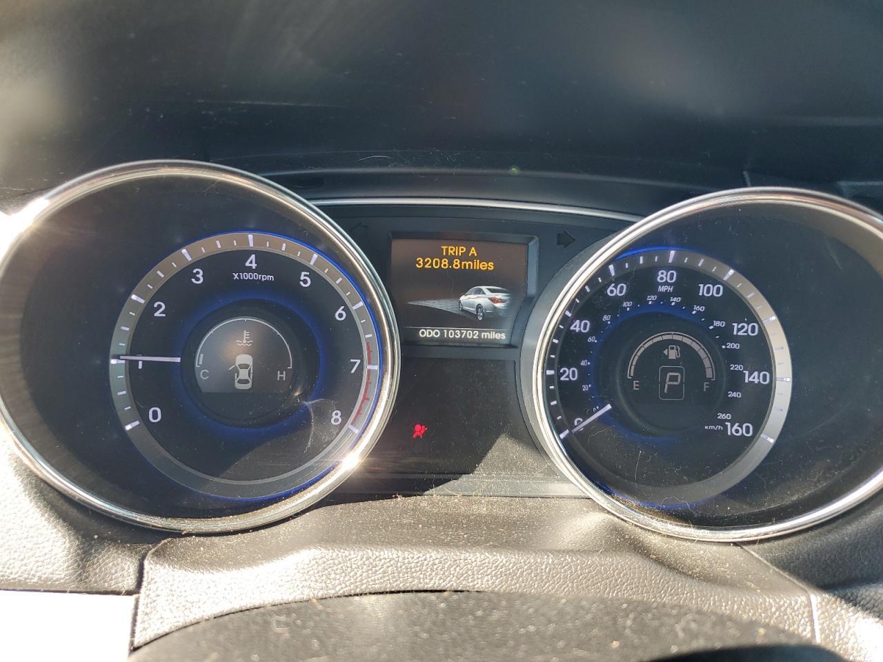 2014 HYUNDAI SONATA
