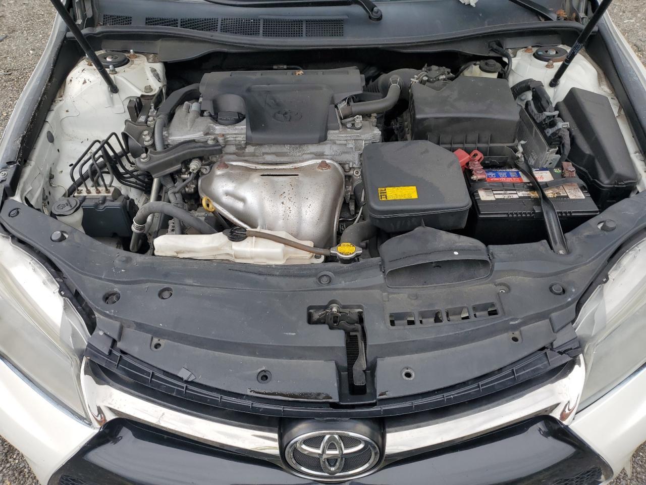 2015 TOYOTA CAMRY