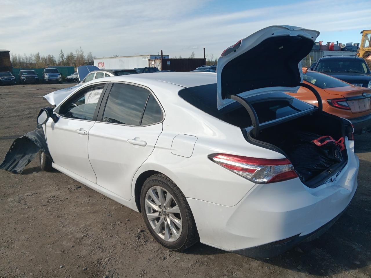 2018 TOYOTA CAMRY