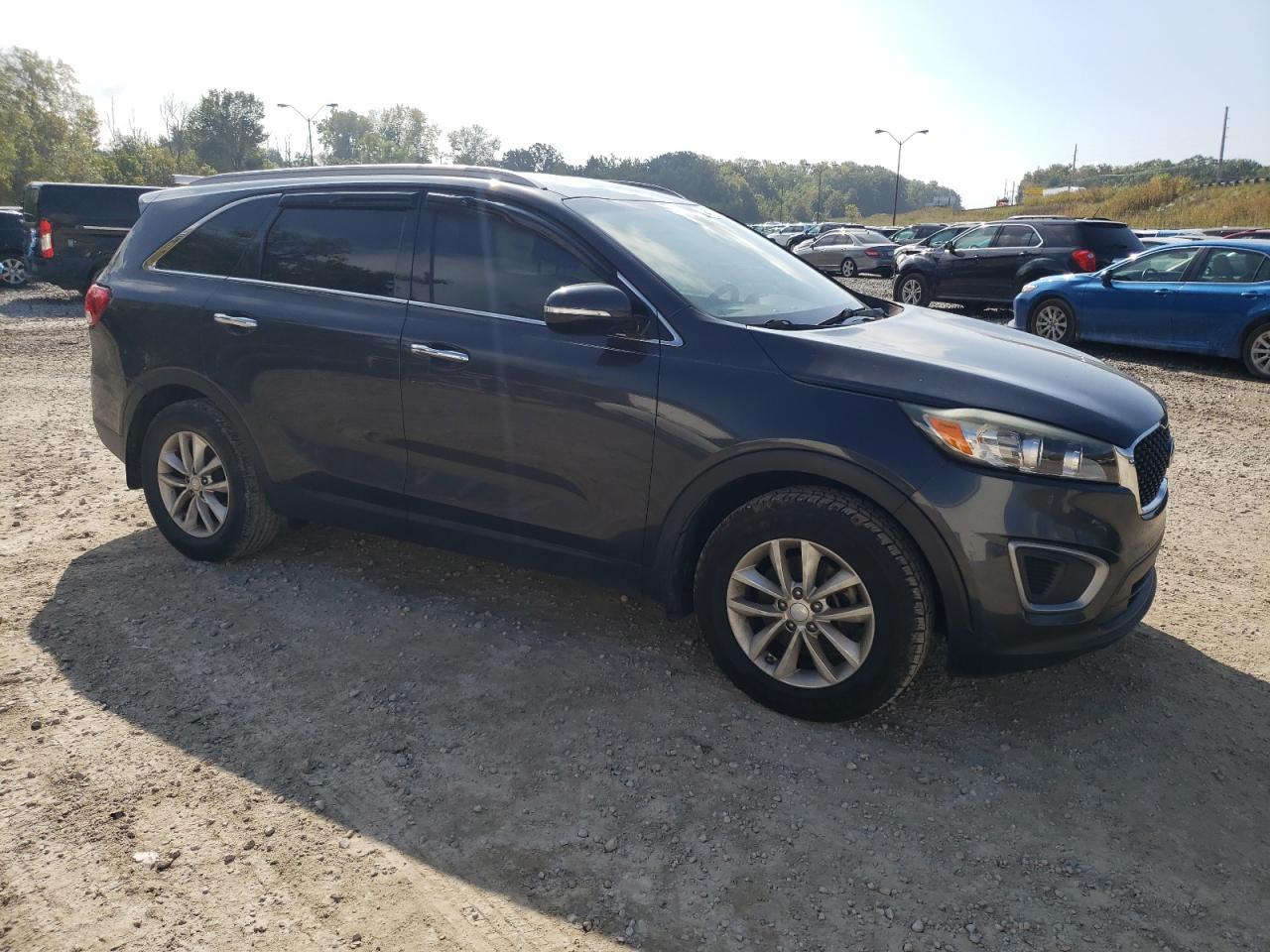 2017 KIA SORENTO