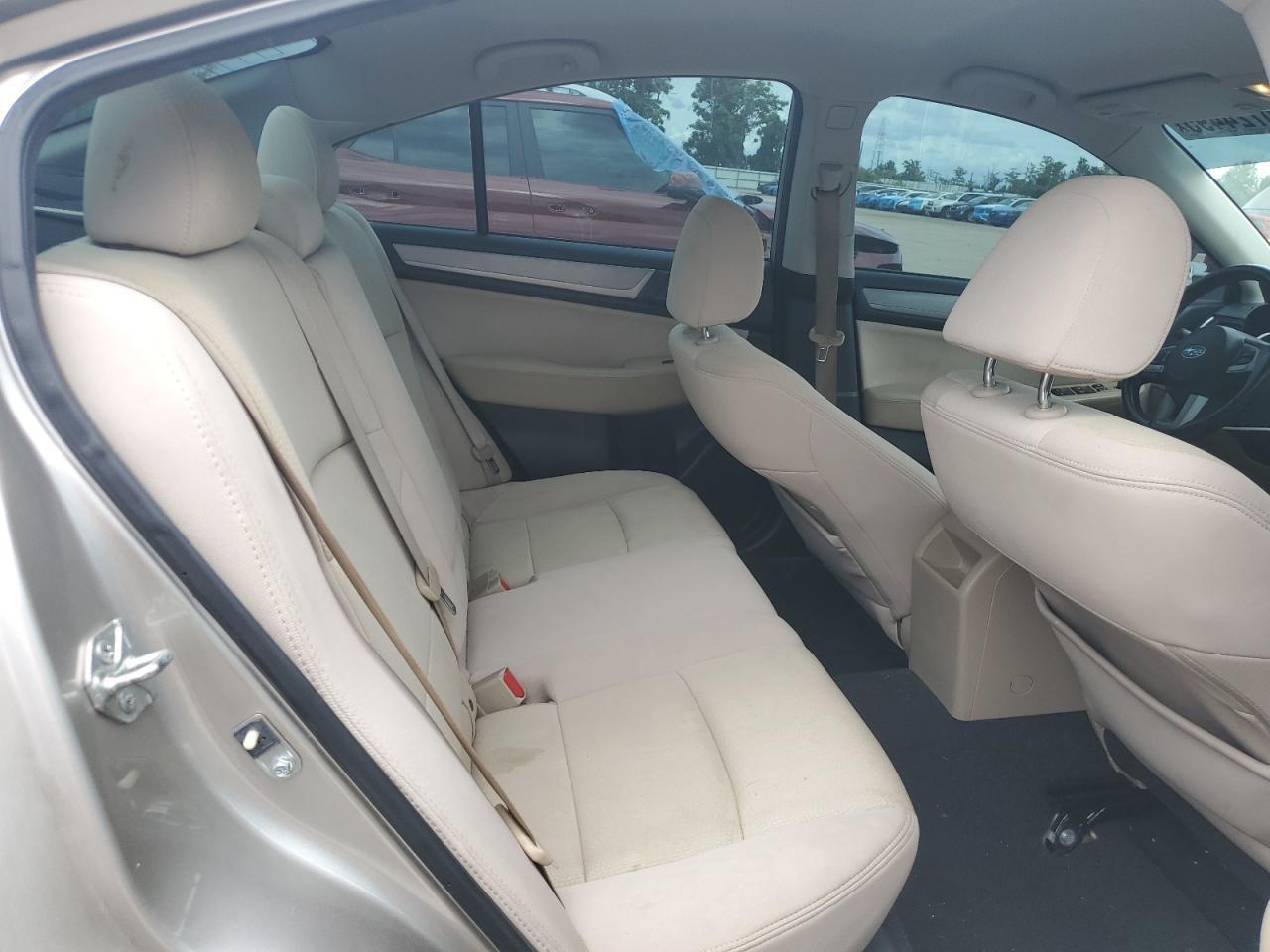 2015 SUBARU Legacy