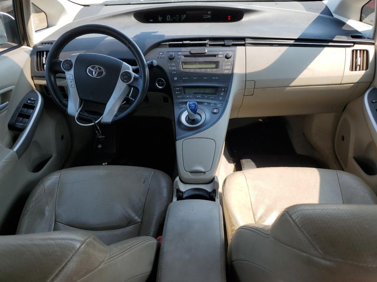 2010 TOYOTA PRIUS