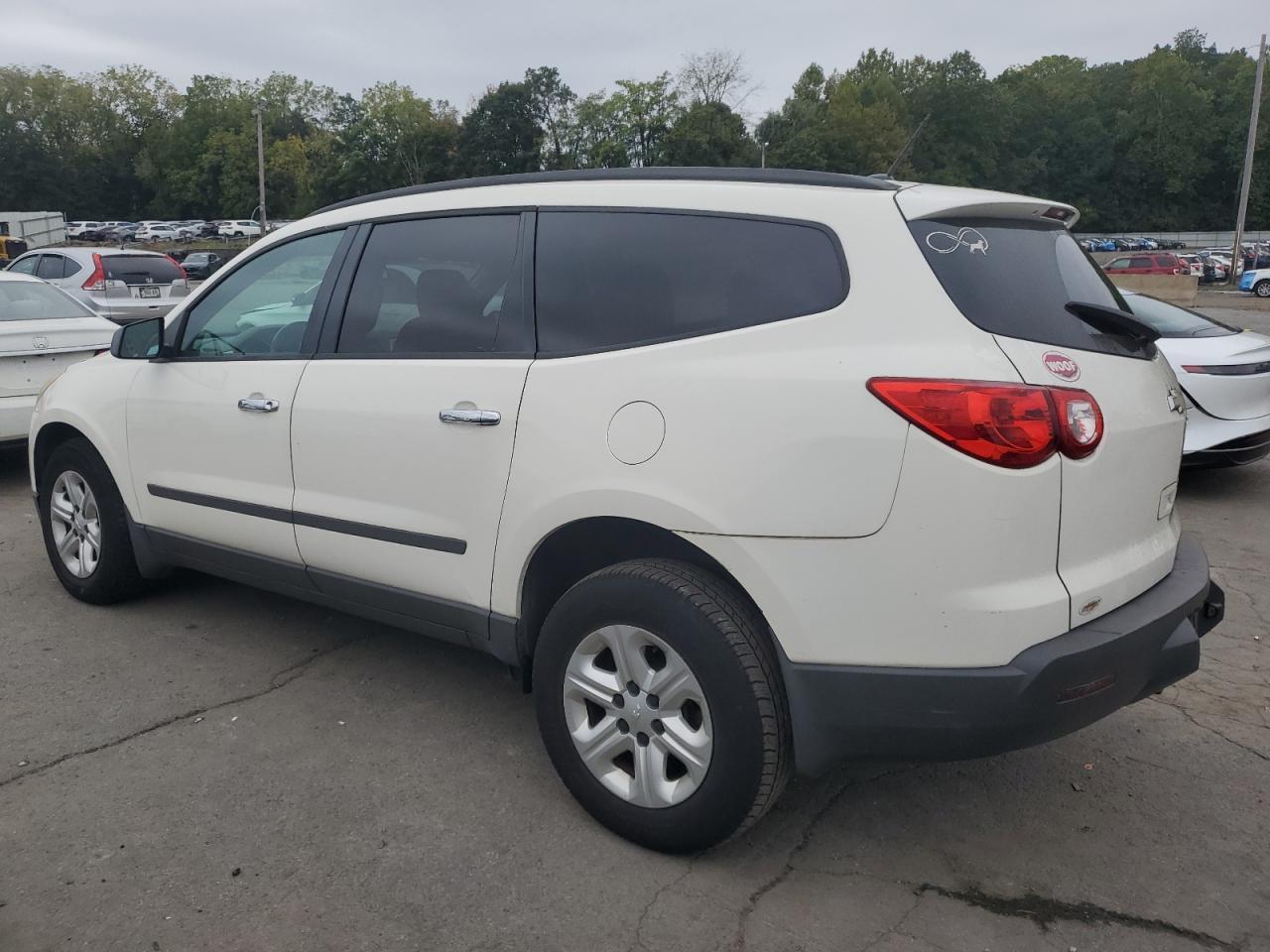 2011 CHEVROLET TRAVERSE