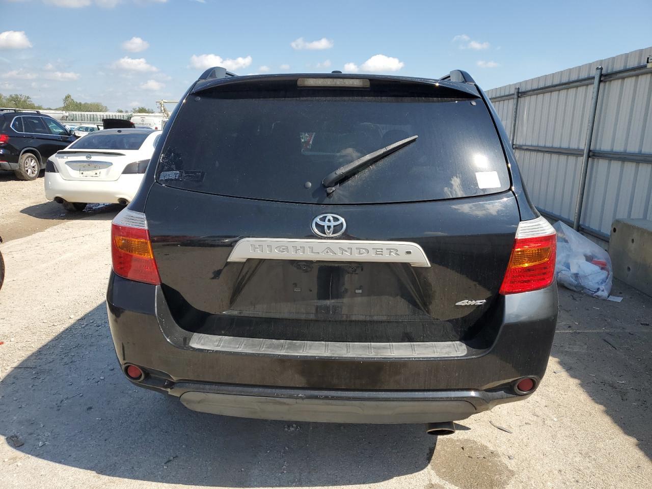2010 TOYOTA HIGHLANDER