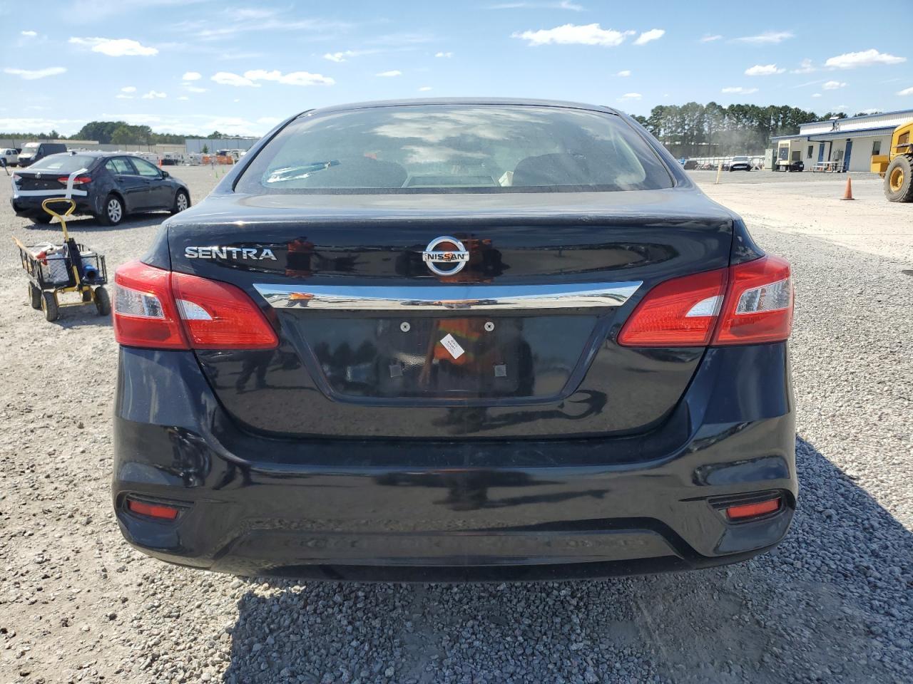 2018 NISSAN SENTRA