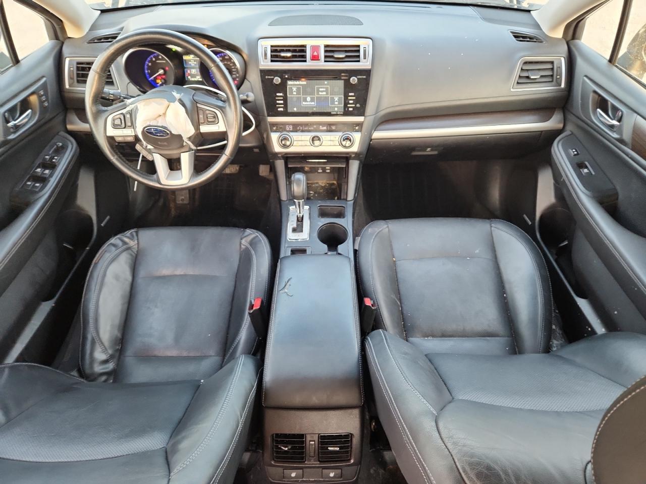 2015 SUBARU Legacy