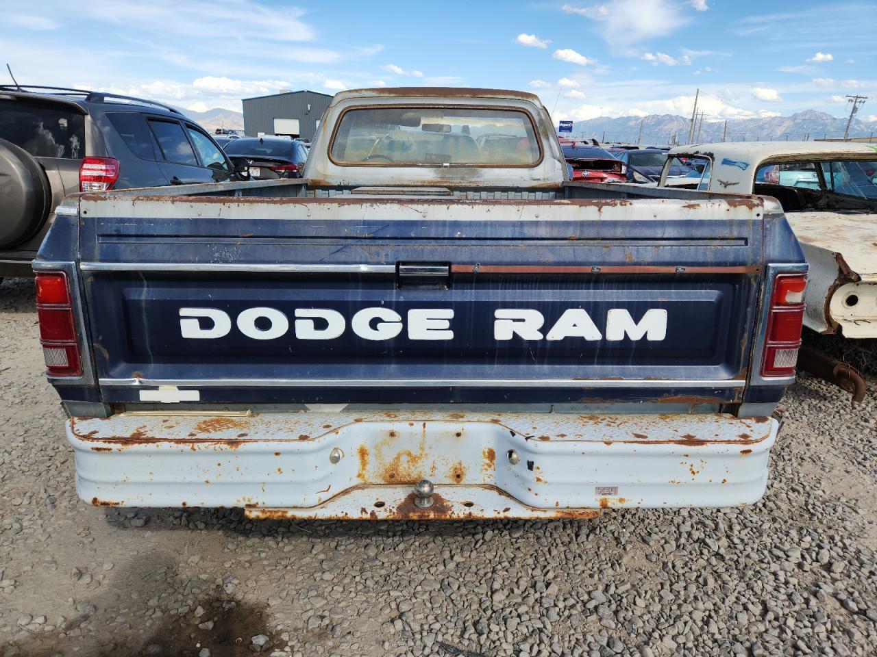 1982 DODGE D-Series