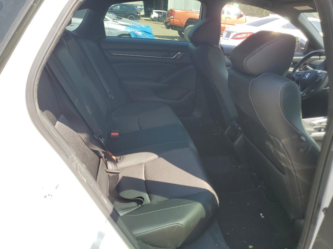 2021 HONDA ACCORD