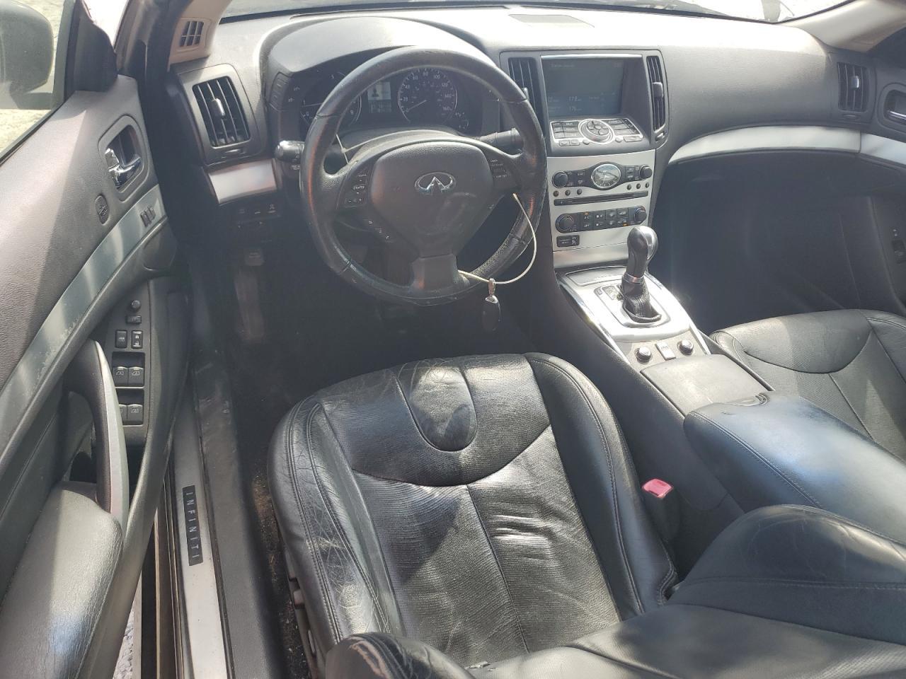 2010 INFINITI G37