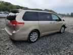 2011 TOYOTA SIENNA