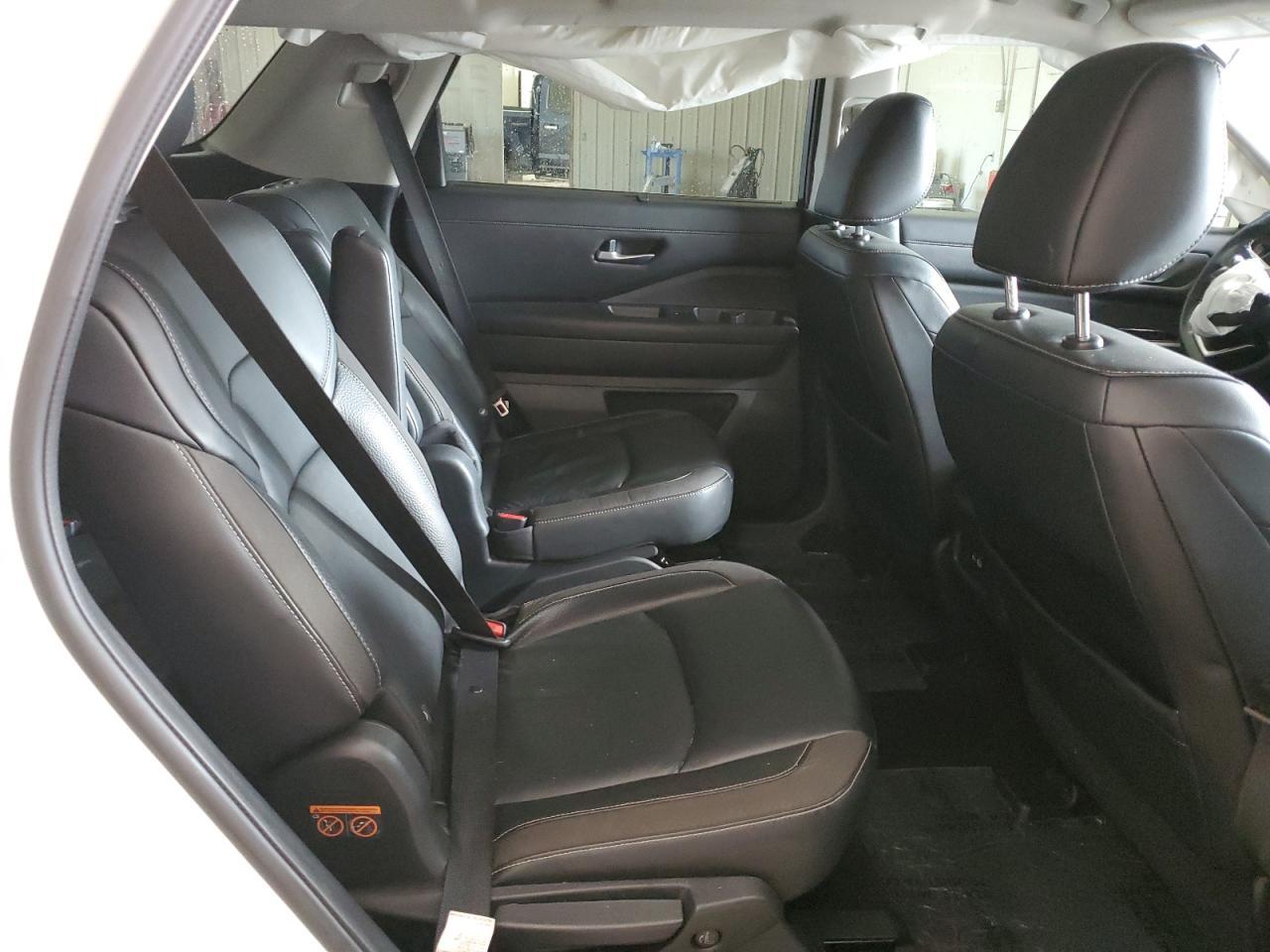 2022 NISSAN PATHFINDER
