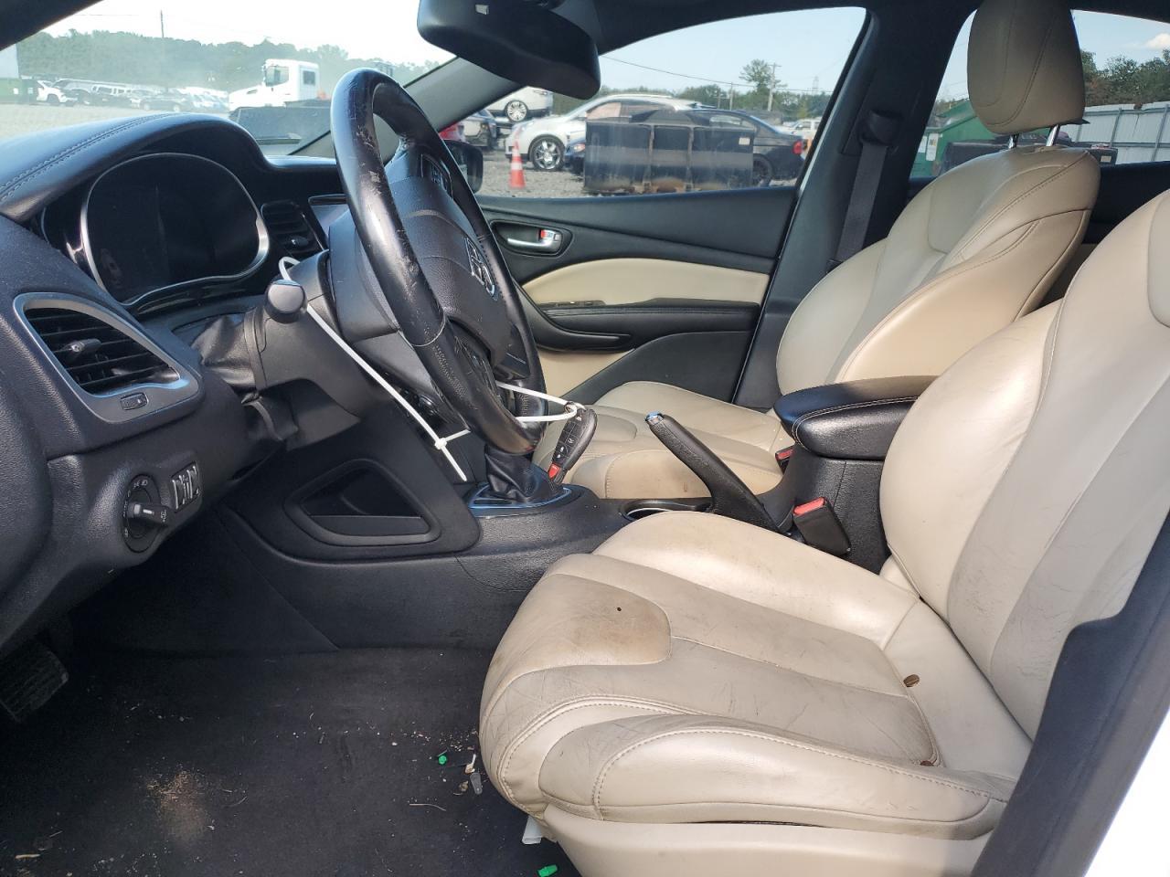 2013 DODGE Dart