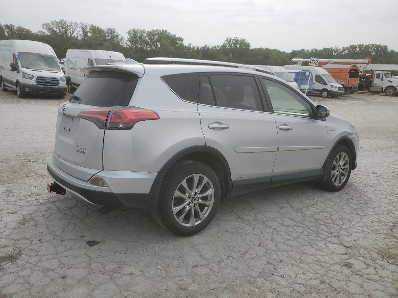 2016 TOYOTA RAV4