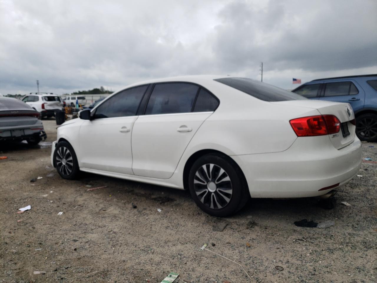 2013 VOLKSWAGEN JETTA