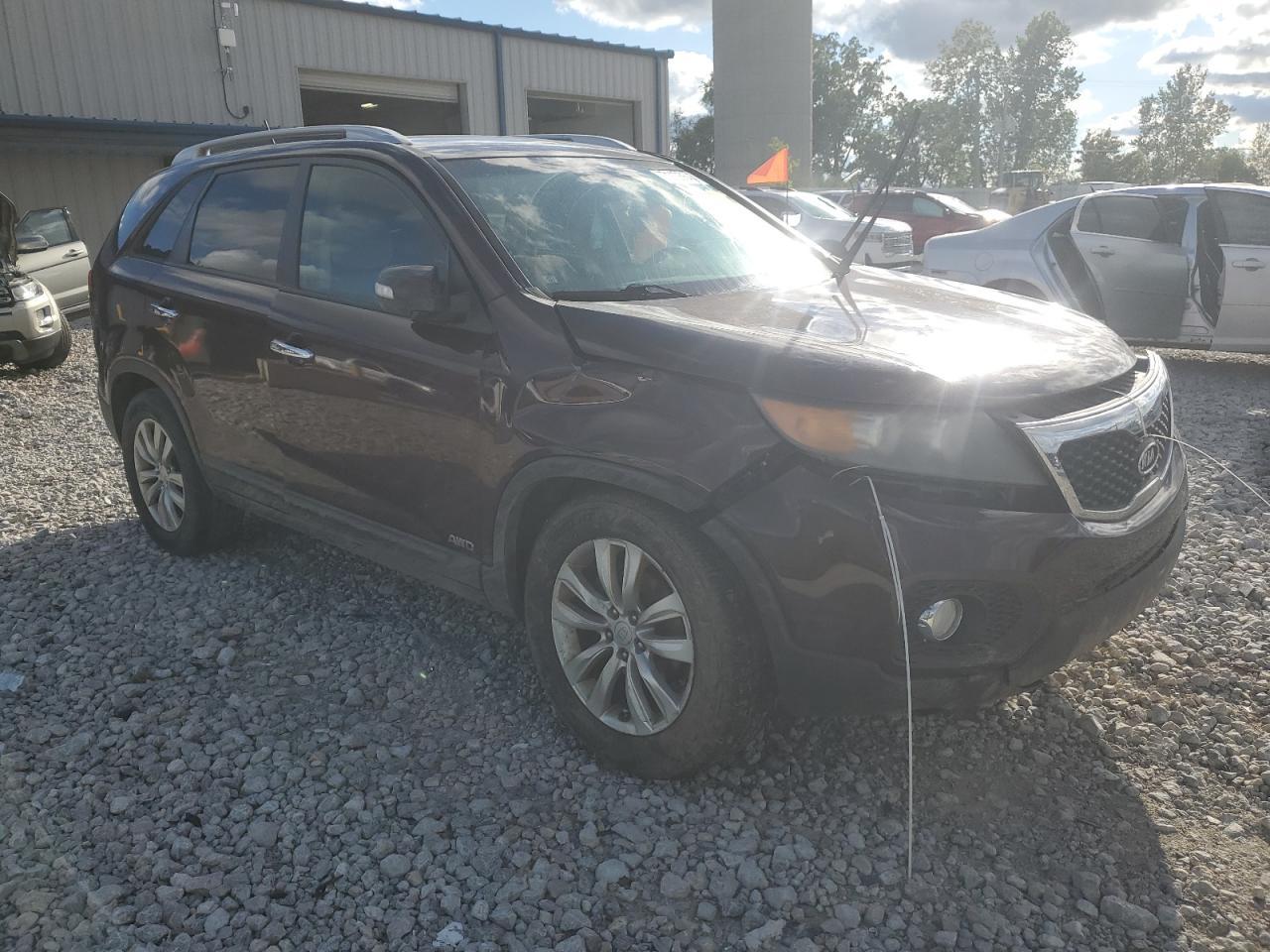 2011 KIA SORENTO