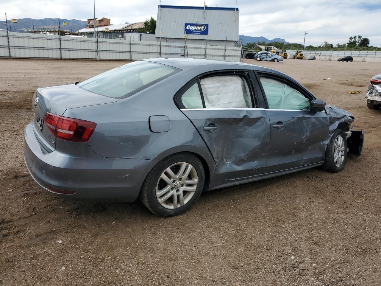 2017 VOLKSWAGEN JETTA
