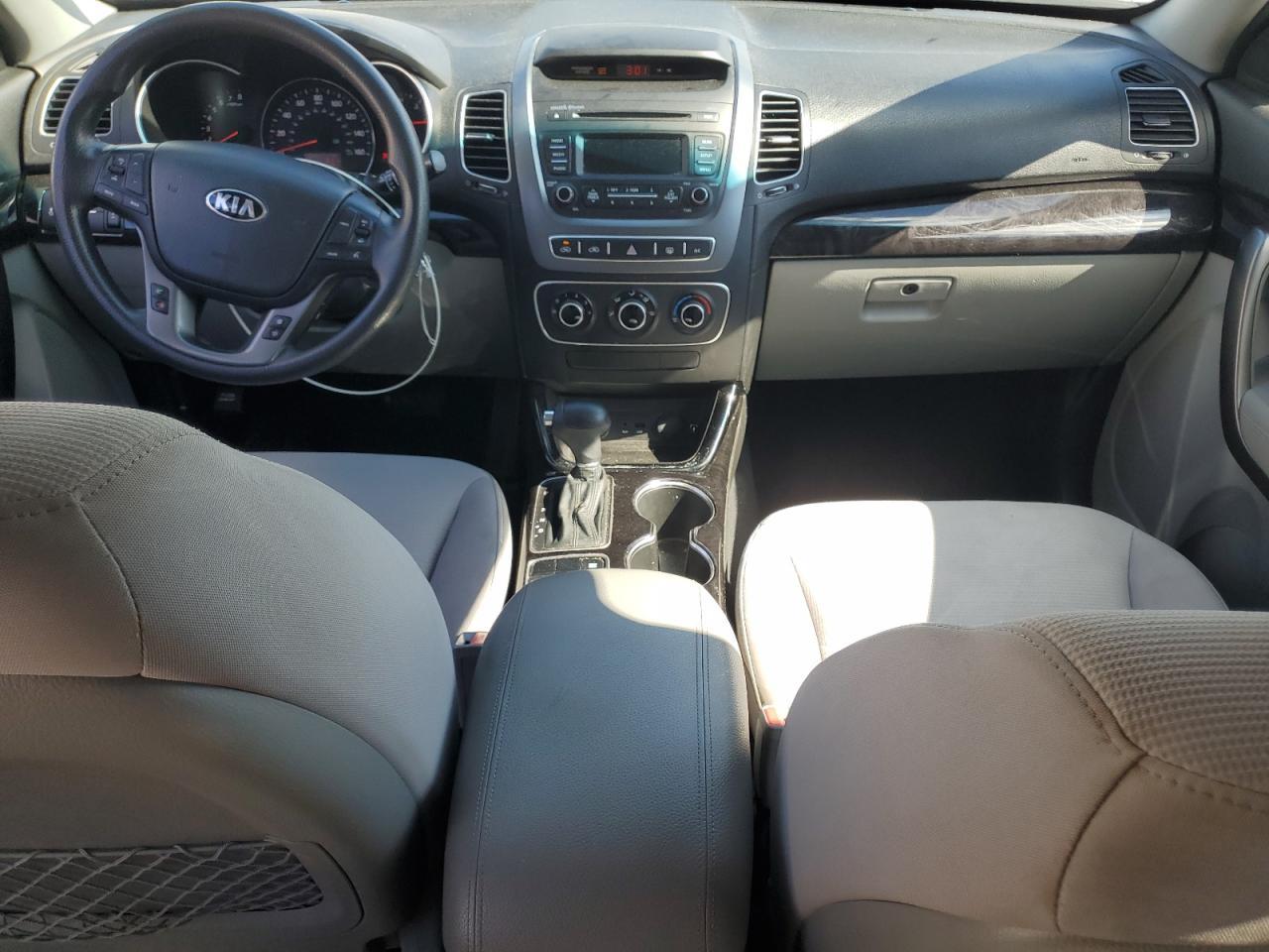 2014 KIA SORENTO