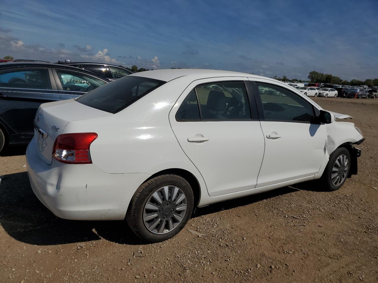 2012 TOYOTA YARIS