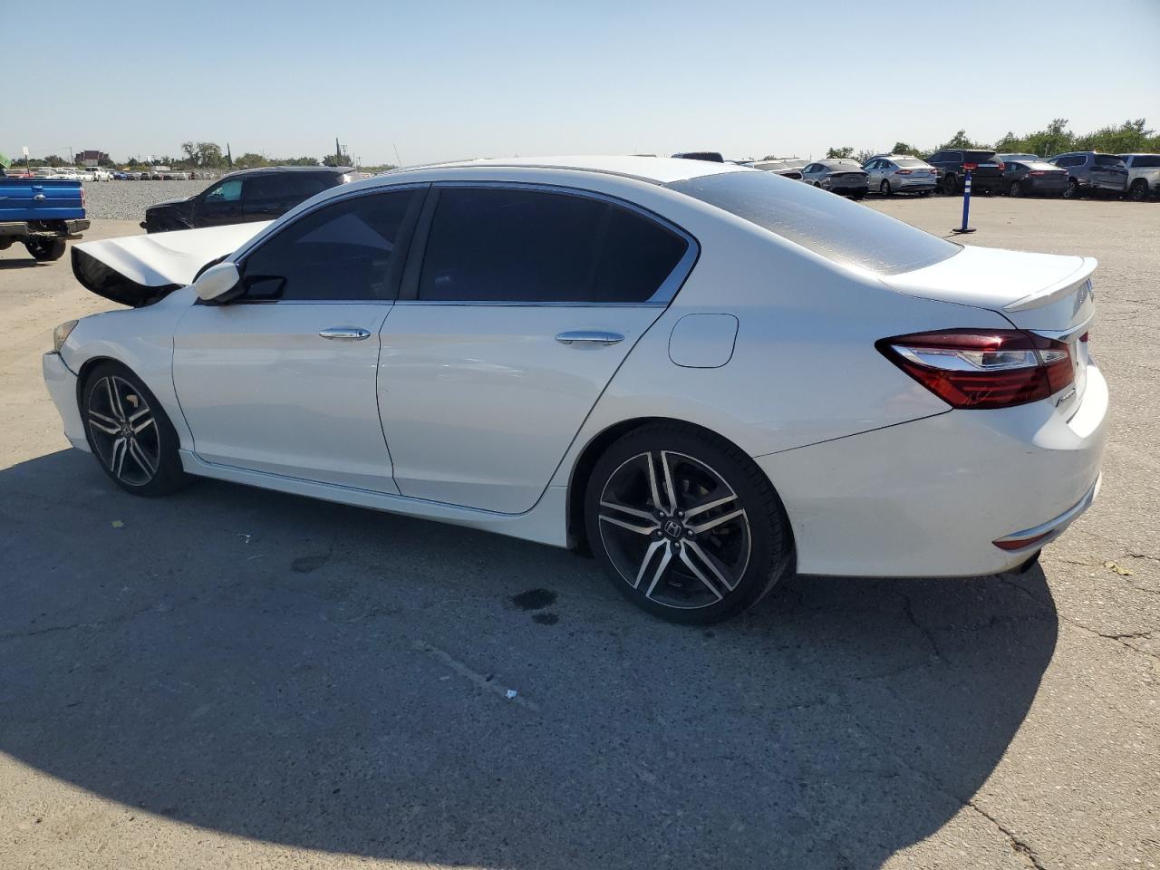2017 HONDA ACCORD